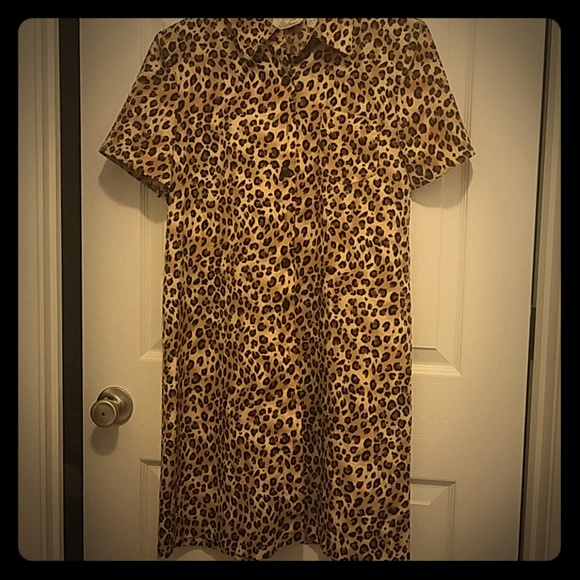 Dress - Picture 1 of 3